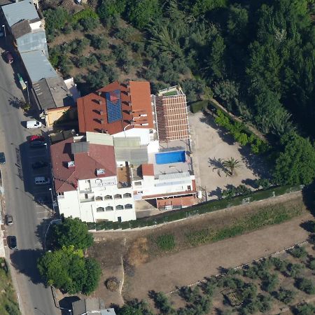Hotel Avenida Беас-де-Сегура Экстерьер фото